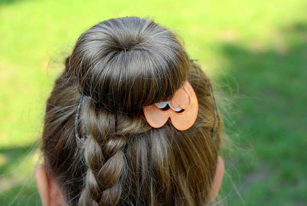 Hochsteck-Frisuren - ideal für kleine Frauen